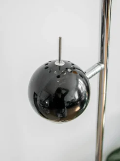 Lampadaire à trois globes n°371