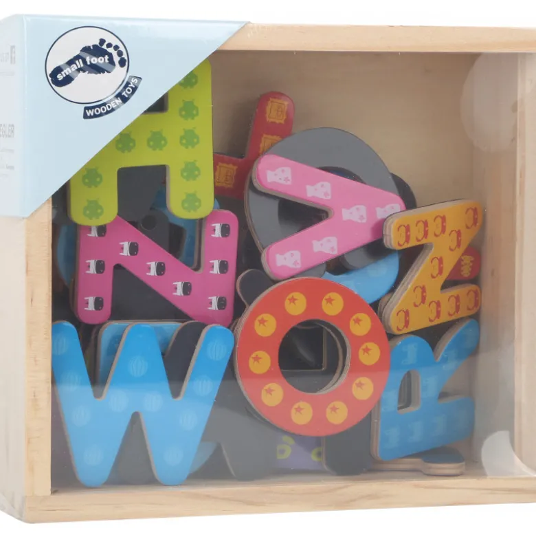 Lettres aimantées en bois pour enfant