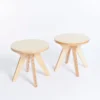 Lot de 2 tabourets en bois