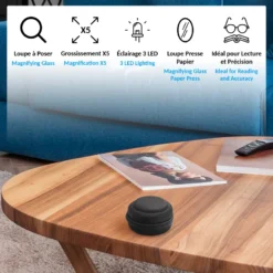 Loupe de lecture x5 rétroéclairée 3 led compacte avec housse