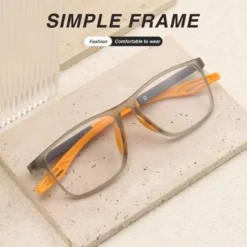 Lunettes loupes noire-rouge 3.5