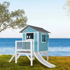Maisonnette blanche sur pilotis lodge x