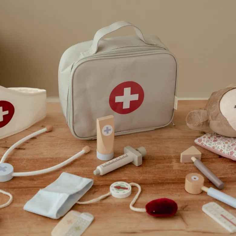 Mallette de docteur (bois fsc)