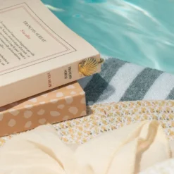 Marque-page doré – coquillage et or fin
