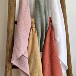 Maxi Lange en Gaze de Coton, Collection Jeanne : L'Essentiel Doux et Tendance pour Bébé