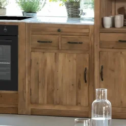 Meuble de cuisine en bois