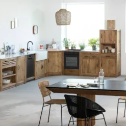 Meuble de cuisine en bois