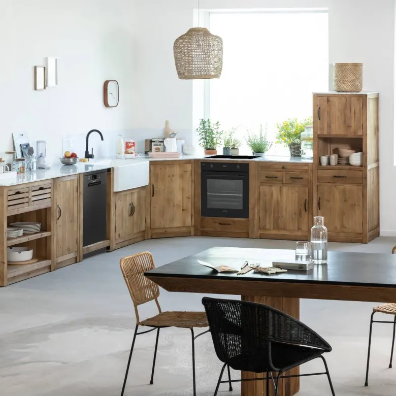 Meuble de cuisine en bois