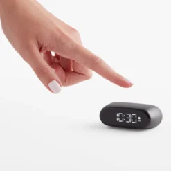 Mini réveil Lexon Minut commande tactile batterie rechargeable Gris foncé