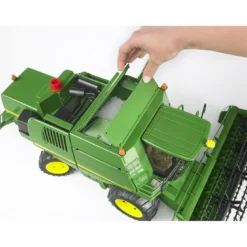 Moissonneuse batteuse john deere t670i