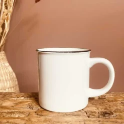 Mug en céramique émaillée blanc