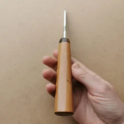 Naalien 77, le puukko en if