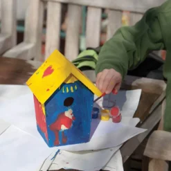 Nichoir à peindre pour enfants