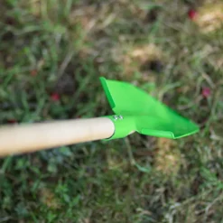 Pelle à long manche pour enfants