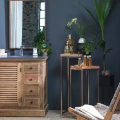 Petit buffet en bois recyclé et métal