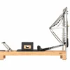 Pilates reformer en bois avec tour
