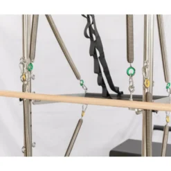 Pilates reformer en bois avec tour