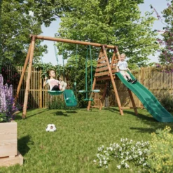 Portique en bois rond 3 agrès balançoire