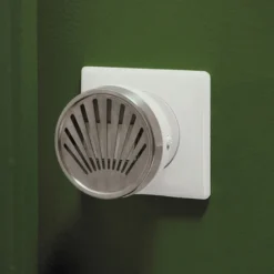 Prise diffuseur d'huiles essentielles