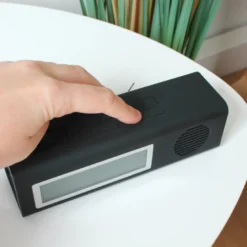 Radio réveil torche led compacte - 9 sons et fonctions pratiques