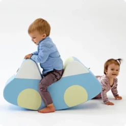 Rocker car bleu pastel clair