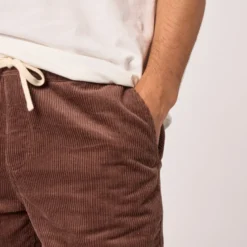 Short en velours marron S