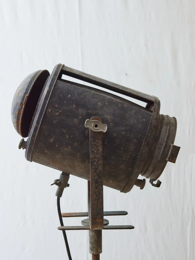 Spot de cinéma ancien cremer n°348