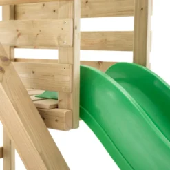 Station balançoire nid et toboggan