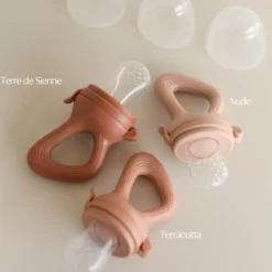 Sucette grignoteuse terre de sienne avec 4 embouts