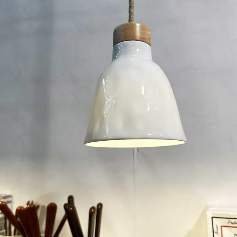Suspension lampe baladeuse rosinette simple émail brillant