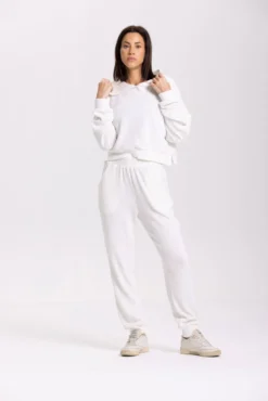 Sweat capuche mika onamaste-ivoire S-M