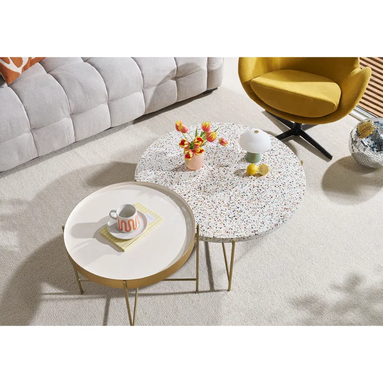 Table basse ronde en terrazzo et métal doré d81 cm mezzo
