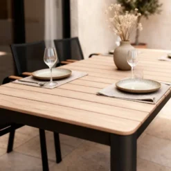 Table de jardin ayden