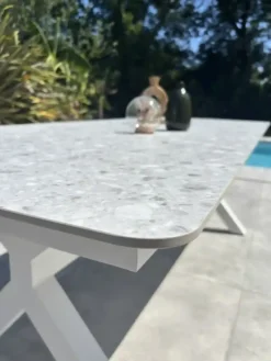 Table de jardin 8 places - blanc