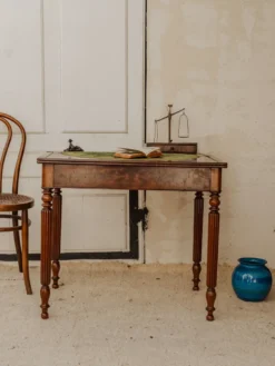 Table de jeu en acajou n°849