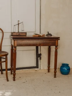 Table de jeu en acajou n°849