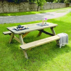Table de pique-nique robuste