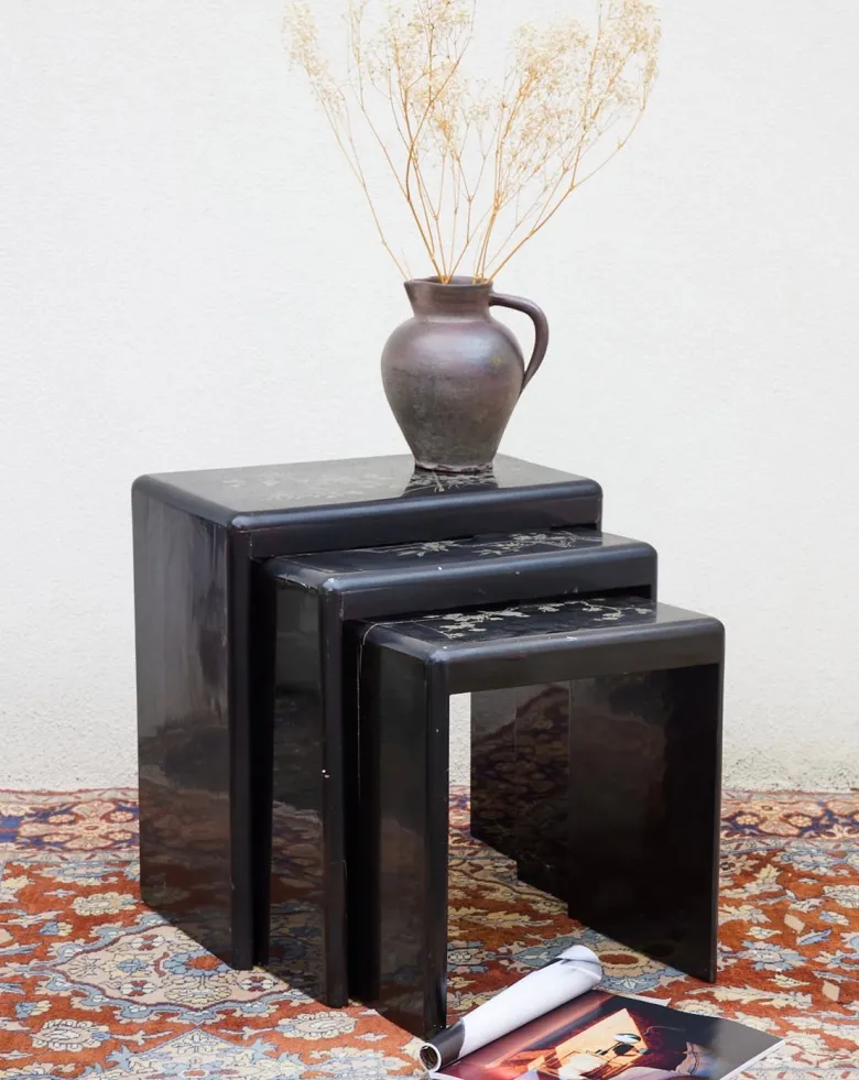 Table gigogne style japonisant n°180