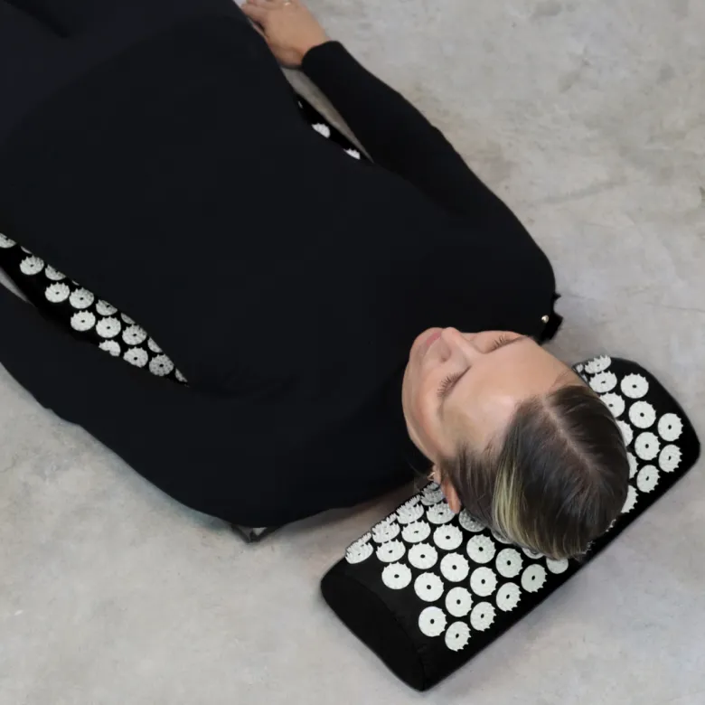 Tapis et coussin d'acupression