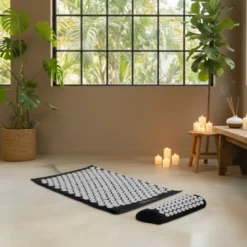 Tapis et coussin d'acupression