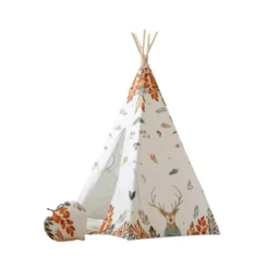 Tente tipi amis de la fôrêt