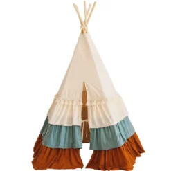 Tente tipi cirque avec volants et tapis