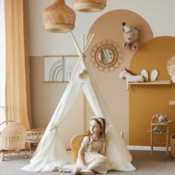 Tipi d'intérieur pour enfant en tissu beige