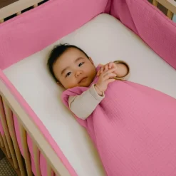Tour de lit en coton bio rose